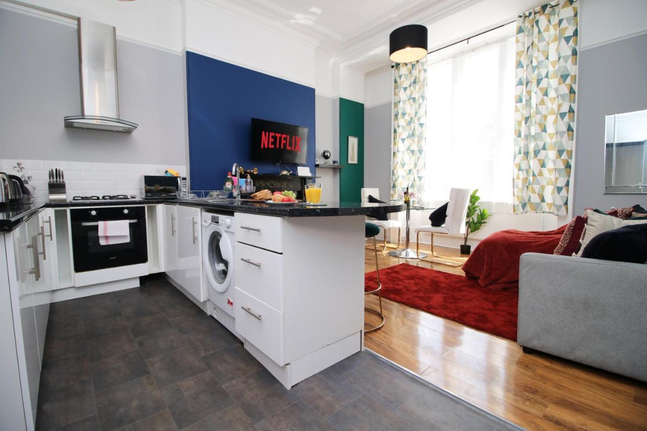 Appartement Sleek And Stylish 2 Bed In Clifton - Garden à Bristol Extérieur photo